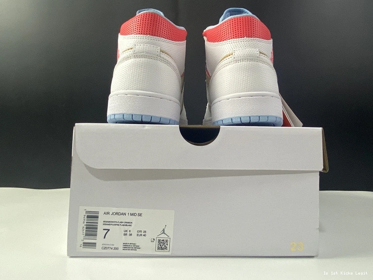 Jordan CZ0774-200 - Sesame Mid (W) SE 1 0510